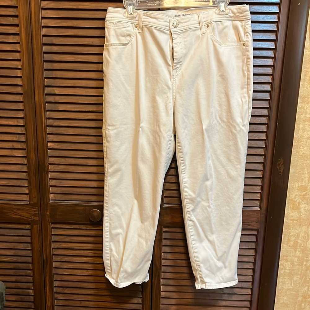Chico’s Ankle Crop Sz 2